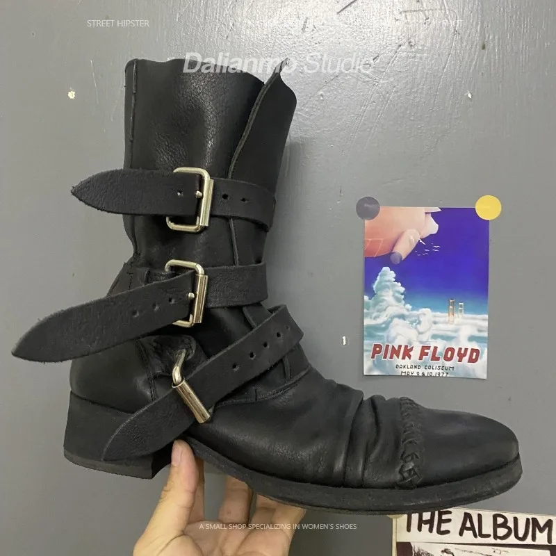 Vintage Style Women Fashion - ファッションメンズ本革バイクブーツバックルストラップミッドカーフヴィンテージチャンキーヒール女性用しわ加工ウエスタンカウボーイブーツ