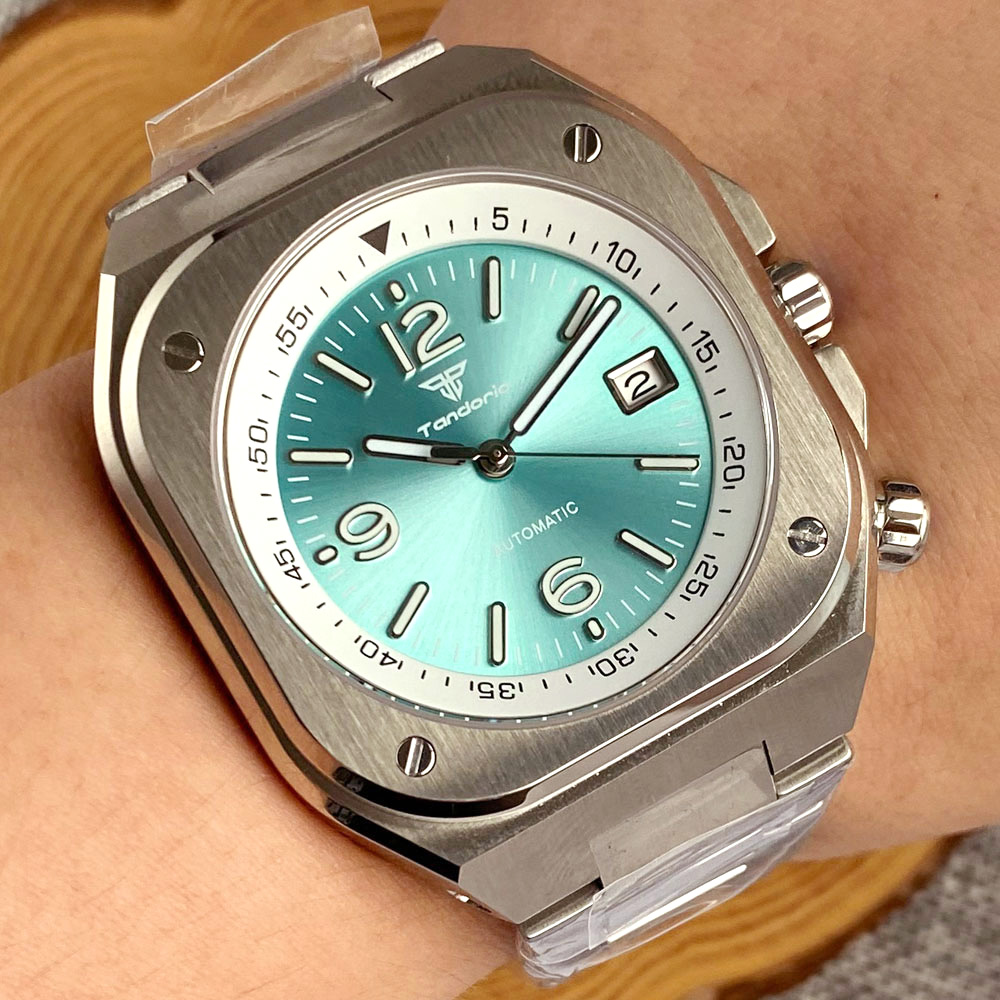 タンドリオ クラシック 42mm スクエア サファイアガラス - Vintage Fashion Complete のレビューと価格