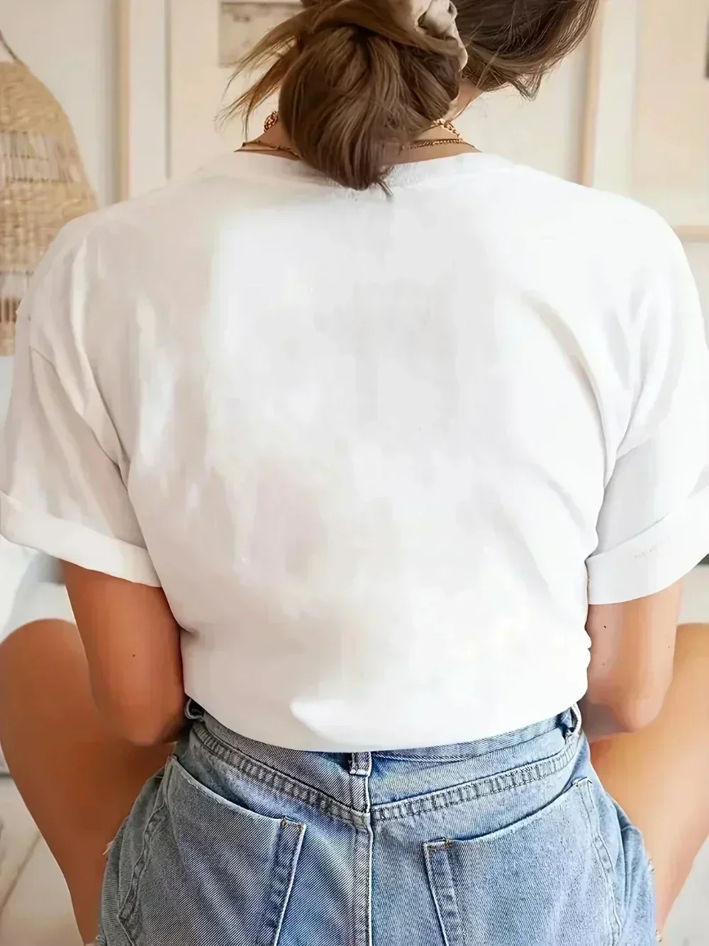 ジョーズの映画ポスターにインスパイアされたヴィンテージTシャ - Vintage Fashion Illustration のレビューと価格